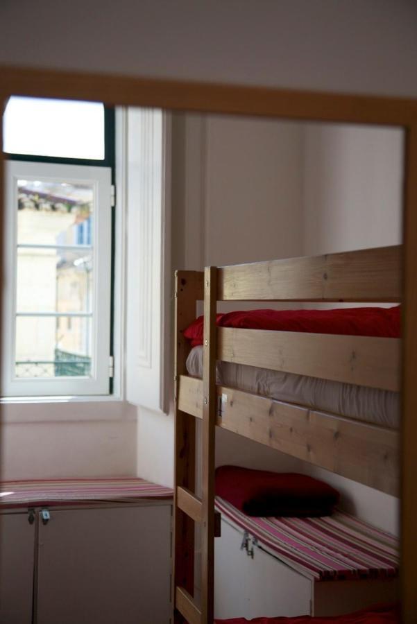 Shiado Hostel Lisbon Room photo